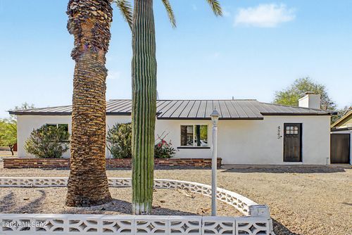 4543 E Burns Street, Tucson, AZ, 85711 | Card Image