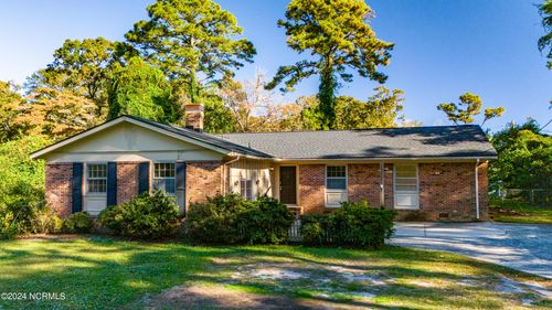 3105 Country Club Road, Morehead City, NC, 28557 | Card Image