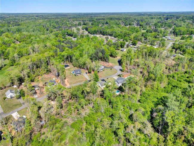 110 Brookside Cir, House other with 3 bedrooms, 2 bathrooms and null parking in Honea Path SC | Image 48