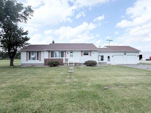 32515 Underwood Rd, Walkerton, IN, 46574 | Card Image