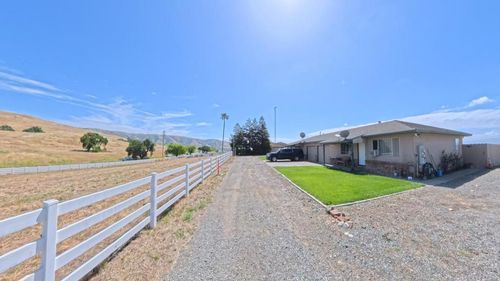 4790 Pacheco Pass Hwy, Gilroy, CA, 95020-8042 | Card Image