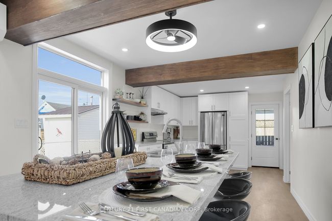 134 Maud St, House other with 2 bedrooms, 1 bathrooms and 2 parking in Port Stanley ON | Image 6