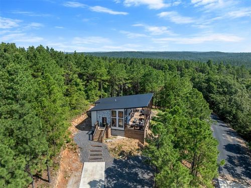 88 Virginia Pine Place, Broken Bow, OK, 74728 | Card Image