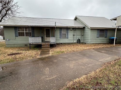 312 W Jones, Calera, OK, 74730 | Card Image