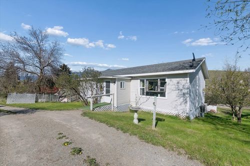 112 6th Ave E, Eureka, MT, 59917-9738 | Card Image