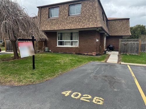 12-4026 Longmoor Drive, Burlington, ON, L7L1X2 | Card Image