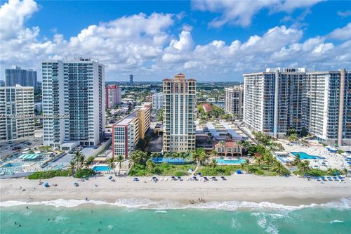 apt-509-2080 S Ocean Dr, Hallandale Beach, FL, 33009-6680 | Card Image