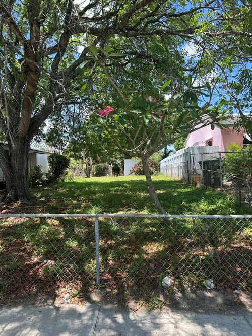 505 N F Street Street, Lake Worth Beach, FL, 33460 | Card Image