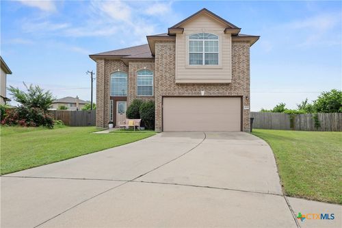4706 Honeystreet Bridge Ln, Killeen, TX, 76549-5717 | Card Image