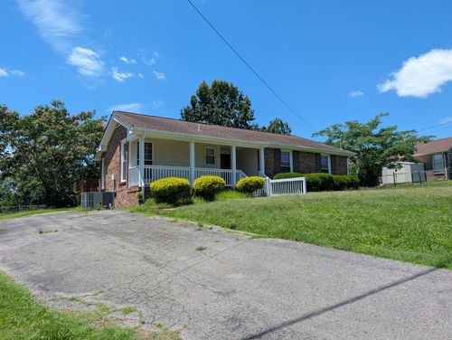 102 Post Oak Rd, Hendersonville, TN, 37075 | Card Image