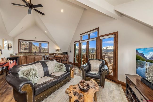 32 Cinnamon Mountain Rd, House other with 6 bedrooms, 6 bathrooms and null parking in Crested Butte CO | Image 30