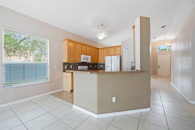 1107 Ne 37th Pl, House other with 5 bedrooms, 3 bathrooms and null parking in Homestead FL | Image 10