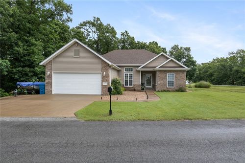 2 Moniave Ln, Bella Vista, AR, 72715-3829 | Card Image