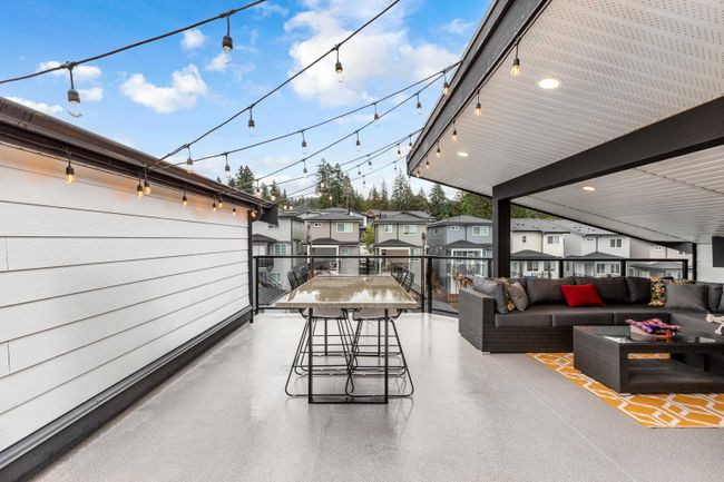 13692 232 Street, House other with 4 bedrooms, 3 bathrooms and 2 parking in Maple Ridge BC | Image 32