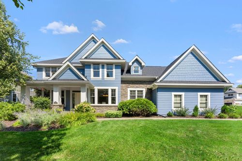 10930 Bentwater Ln, Woodbury, MN, 55129-5236 | Card Image