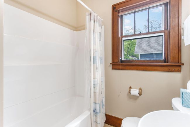 54-web-or-mls-225-van-buren-st | Image 54