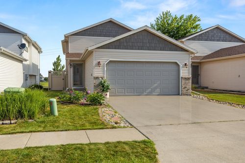 4841 50th Ave S, Fargo, ND, 58104-6026 | Card Image