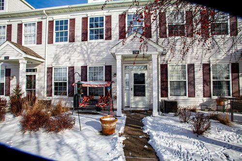 1790 Colonial St, Shakopee, MN, 55379-4518 | Card Image