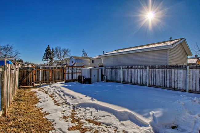 78 Falmere Way Ne, Home with 3 bedrooms, 2 bathrooms and 2 parking in Calgary AB | Image 36
