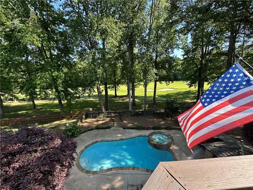 2555 The Fifth Fairway, Roswell, GA, 30076-3500 | Card Image