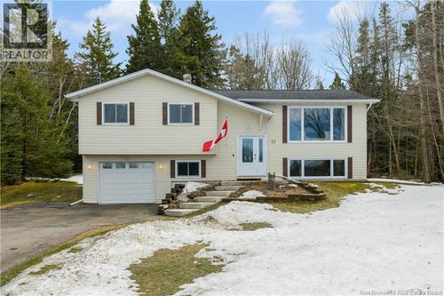 15 Executive Ave, Quispamsis, NB, E2G1Y8 | Card Image