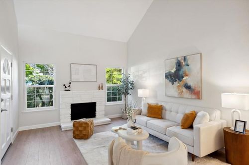 1045 Grebe St, Foster City, CA, 94404-1442 | Card Image