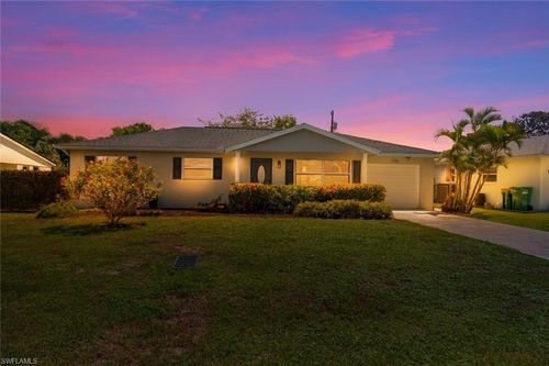 1136 Illinois Dr, NAPLES, FL, 34103-3888 | Card Image