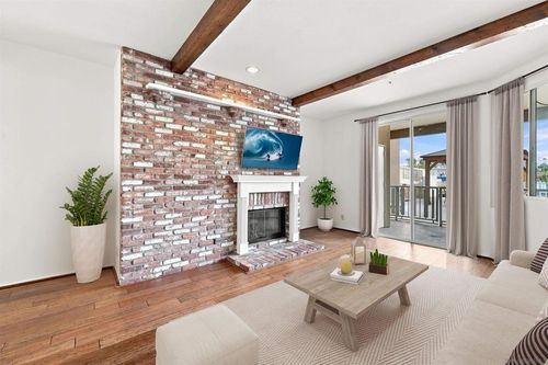 117-4701 Date Ave, La Mesa, CA, 91942-0285 | Card Image
