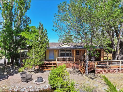 18 Camdon Dr, Dallesport, WA, 98617-0642 | Card Image