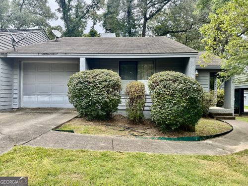 116 Lake Pointe Dr, Warner Robins, GA, 31088-7601 | Card Image