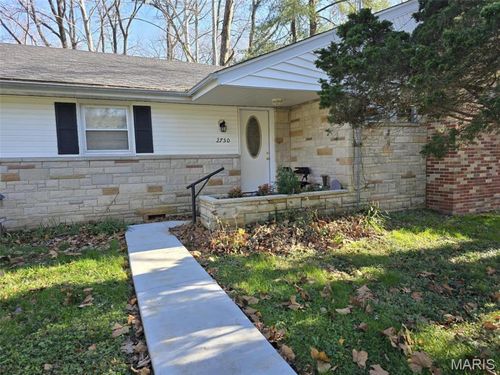 2750 Stonecrest Dr, Arnold, MO, 63010-4641 | Card Image