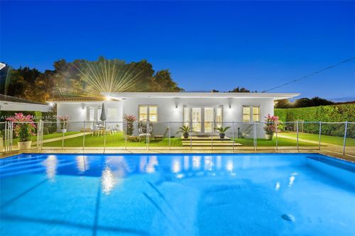 437 Bird Rd, Coral Gables, FL, 33146-1305 | Card Image