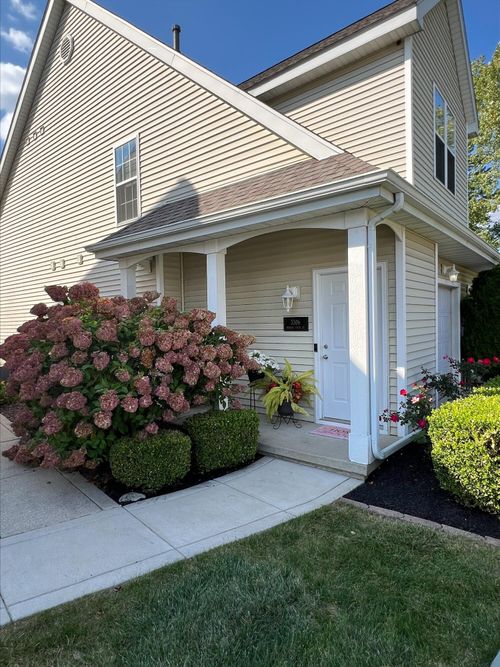 3306 Morgan Creek Ct, Valparaiso, IN, 46385 | Card Image