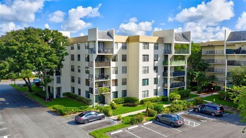 107-6190 Woodlands Blvd, Tamarac, FL, 33319-2572 | Card Image