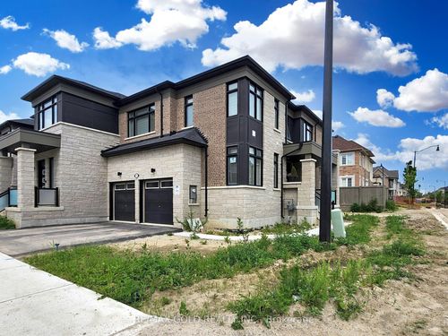 52 Keppel Cir, Brampton, ON, L7A5L1 | Card Image