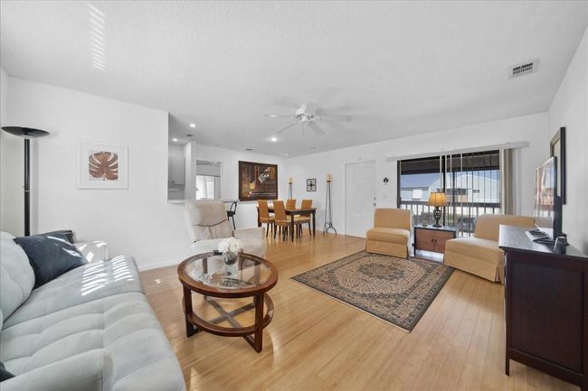 8H - 1133 Breezy Way, Condo with 2 bedrooms, 2 bathrooms and null parking in Sebastian FL | Image 8
