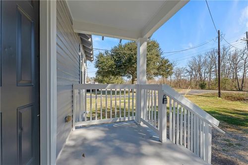 2245 Bayou Rd, Saint Bernard, LA, 70085-4915 | Card Image