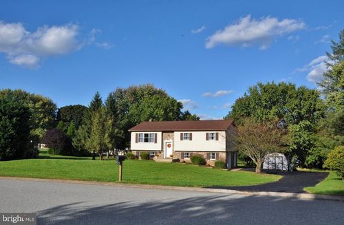 625 Annette Dr, YORK, PA, 17403-9588 | Card Image