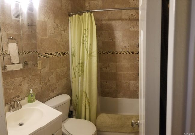 APT-14AA - 99-40 63 Rd Rd, Home with 2 bedrooms, 1 bathrooms and null parking in Rego Park NY | Image 11