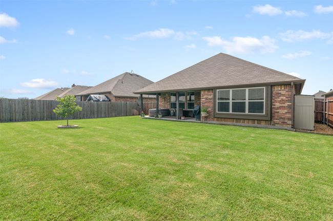 Plenty of space for a pool | Image 26