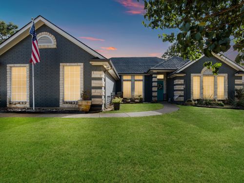 102 Oakwood Pl, Joshua, TX, 76058-6131 | Card Image