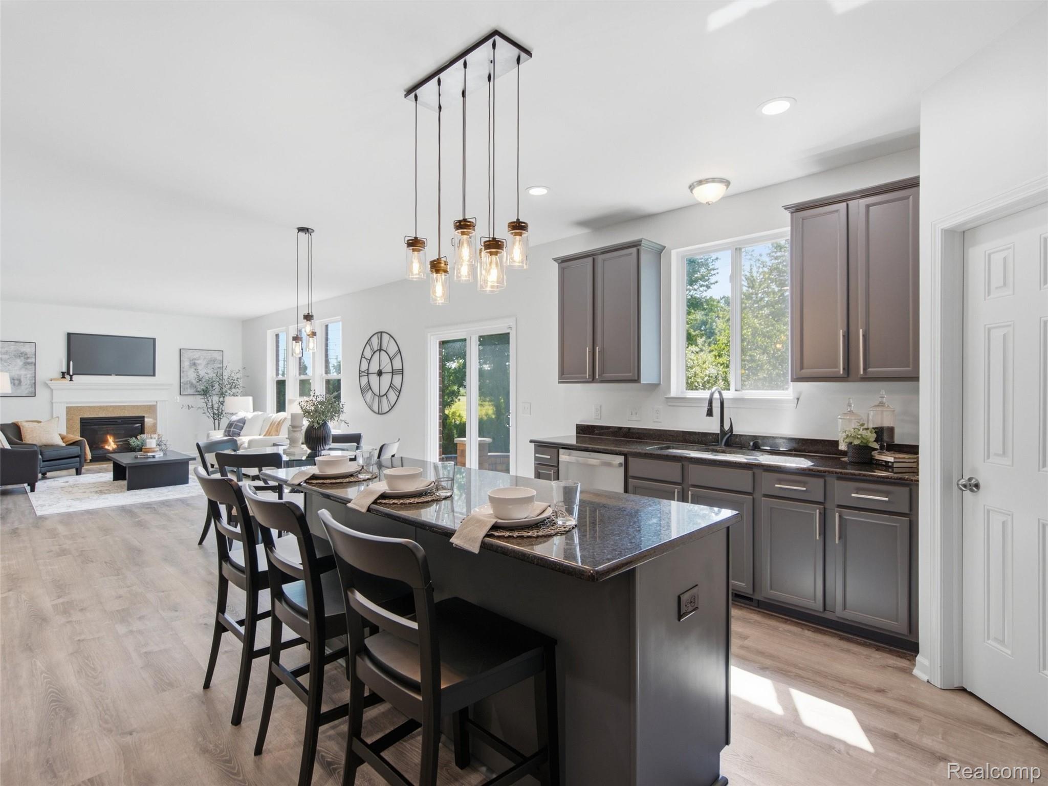 Residential in Shelby Charter Township 4