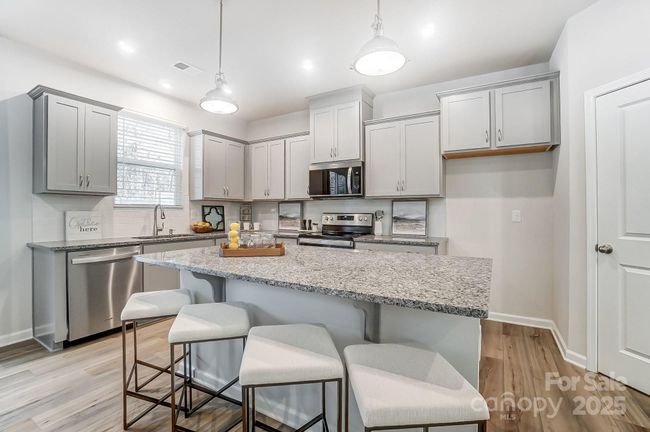 624 Cassidy Ct, Townhouse with 3 bedrooms, 3 bathrooms and null parking in Clover SC | Image 6