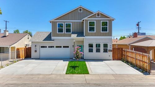 5461 Bradford Dr, Sacramento, CA, 95820-6722 | Card Image