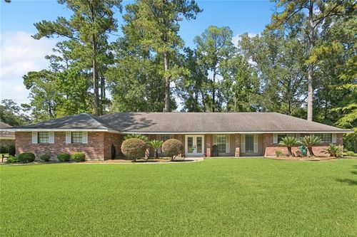 106 Riverwood Dr, Covington, LA, 70433-4723 | Card Image