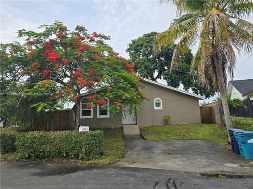 13567 Sw 286th Ter, Homestead, FL, 33033-1921 | Card Image