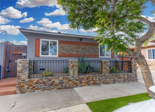 11521 Inglewood Ave, Hawthorne, CA, 90250-2028 | Card Image