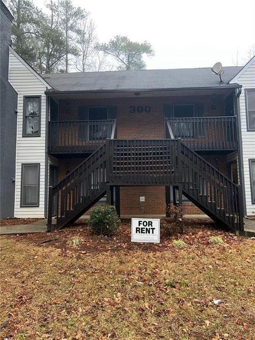 d-300 E Burns Court Se, Marietta, GA, 30008 | Card Image