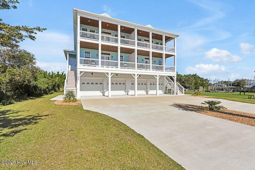 246 Grandview Dr, Sneads Ferry, NC, 28460-7529 | Card Image