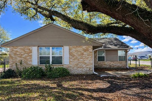 181 Rosalie Dr, Avondale, LA, 70094-2803 | Card Image